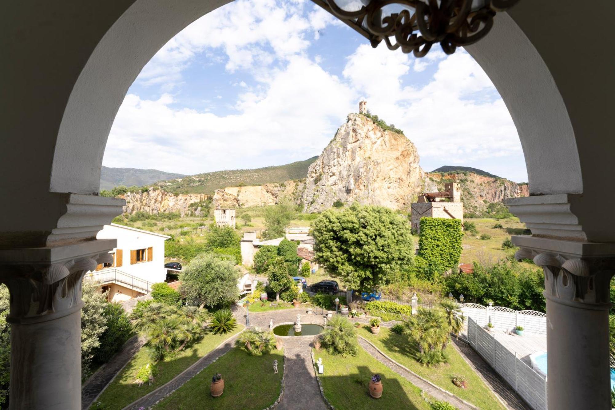 Villa Petri Vicopisano Eksteriør billede