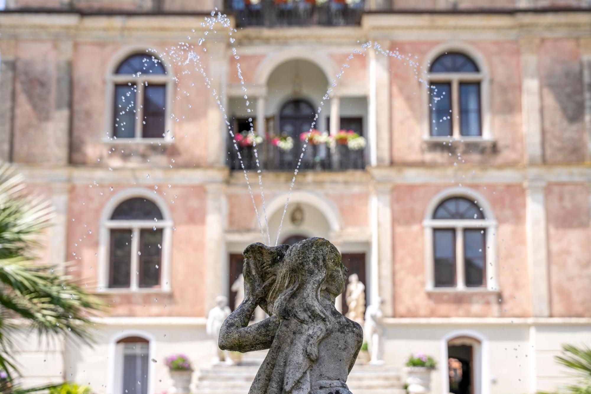 Villa Petri Vicopisano Eksteriør billede